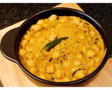 A picture of step 10 of Chickpeas in a yogurt sauce.