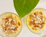 A picture of step 2 of Mango Lassi.