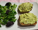 Foto del paso 5 de la receta: Tostas con aguacate, queso y mermelada de naranja