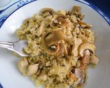Foto del paso 3 de la receta: Arroz integral con pollo y champiñones al limón