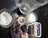 KitKat hazelnut shake recipe step 1 photo