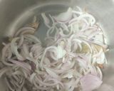 A picture of step 6 of Mushroom pulao.