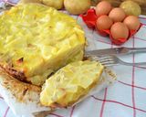 A picture of step 1 of Spanish Potato Omelette with Onion (Crock Pot).