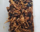 Foto langkah ke 3 dari resep Nasi Tim Ayam Jamur.