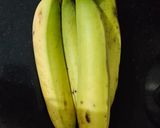 A picture of step 1 of Banana shake.