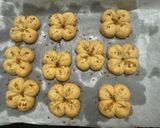 Foto langkah ke 8 dari resep Osmanthus Butter Cookies.