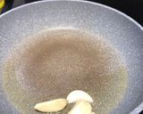 Foto langkah ke 3 dari resep Ala Resto: Brokoli Jamur saus tiram dijamin enak untuk Imlek.
