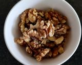 A picture of step 1 of Crunchy Walnut-Sprouts Cutlet.