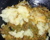 A picture of step 3 of Mixed veg paratha.