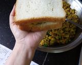 A picture of step 4 of Flying Saucer Sandwich.