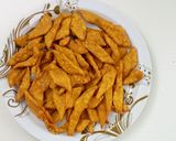 A picture of step 4 of Spicy crackers.