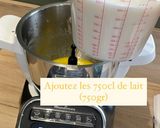 Une image de l'étape 2 de Pâte à crêpes à la Banane (et crêpes fourrés à la banane, topping chocolat, flambée au Rhum blanc).