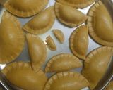 A picture of step 6 of Meatpie.