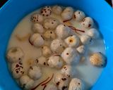A picture of step 2 of Makhana Milk.