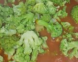 Foto del paso 5 de la receta Coliflor verde en salsa marinera