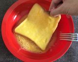 Foto langkah ke 2 dari resep Egg Milk Cheese Bread.