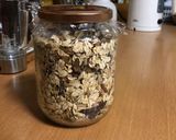 รูปขั้นตอนการทำที่ 6 ของ Pan-roasted granola / muesli (กราโนล่า / มูสลี่คั่วกระทะ)