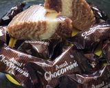 A picture of step 8 of Zebra Chocolate Vanilla Marble Cake.