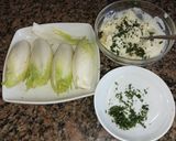 Foto del paso 1 de la receta: Endivias a la plancha, con salsa de yogur y manzanas 🍎 🍏🍎🍏🍶