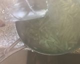 Foto del paso 5 de la receta: Ensalada de troncos de brócolis con verduras cocidas