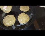 A picture of step 2 of Bun Kabab recipe.