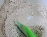 Foto langkah ke 2 dari resep Roti Gandum Praktis tanpa Ulen tanpa Mixer.