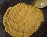 बेसन चीला सैंडविच (besan cheela sandwich recipe in Hindi) रेसिपी चरण 3 फोटो