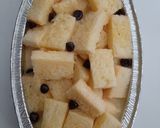 Foto langkah ke 5 dari resep Bread Pudding with Custard Sauce.