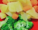 Foto langkah ke 3 dari resep Japanese Curry Rice.