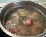 Hình bước làm 4 của món Canh Đu Đủ Xanh Hầm Giò Heo