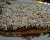 Foto del paso 5 de la receta: Chaja (torta con dulce de leche, crema y duraznos)