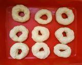 Foto langkah ke 6 dari resep Donat kentang sederhana.