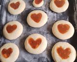 Foto del paso 8 de la receta: Galletitas de manteca con corazón ❤️