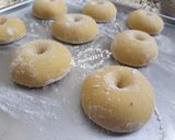 Foto langkah ke 2 dari resep Donat pisang menul empuk.