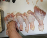 Foto del paso 1 de la receta: Muslos de pollo al horno con cerveza