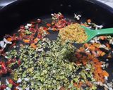 Foto del paso 2 de la receta: Arroz integral con Masala, zucchini y verduras deshidratadas