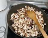 Foto del paso 7 de la receta: Pasta integral con salsa de setas sin nata 😋