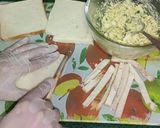 A picture of step 4 of Egg Mayo Sandwiches 🥪🥚.