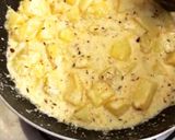 A picture of step 5 of Dahi ke Aloo.