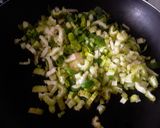 Foto del paso 1 de la receta: Pasta🍝 de conchitas con albóndigas de arvejas😋😊🤔