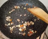 Foto langkah ke 4 dari resep Tumis sawi, telur, jagung.