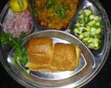 પાઉંભાજી(PAV BHAJI RECIPE IN GUJARATI) રેસીપી સ્ટેપ3ફોટો