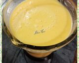 A picture of step 3 of Mango shake.