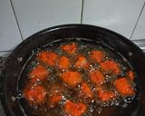 A picture of step 16 of Aloo Lacche Ke Pakode.