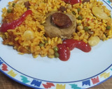 Foto del paso 6 de la receta: Arroz con solomillo de cerdo, chorizo y verduritas.🍚🐖🫑🍅🥕