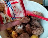 Foto langkah ke 3 dari resep Semur Ayam Kentang Pedas.