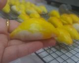 รูปขั้นตอนการทำที่ 8 ของ ขนมเปี๊ยะไส้ทุเรียนกวนไข่เค็ม (สูตรแป้งนุ่ม)