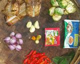 Foto langkah ke 1 dari resep Tongkol terong kuah pedas.