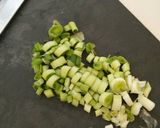 Foto del paso 3 de la receta: Bacalao con ajos frescos y salsa de mostaza