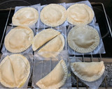 Foto del paso 3 de la receta: Empanadillas de calabacín y cebolla (todo asado)